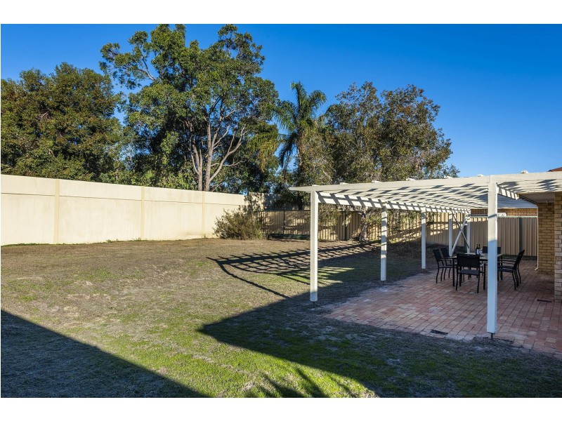 29 Kookaburra Crescent, High Wycombe WA 6057