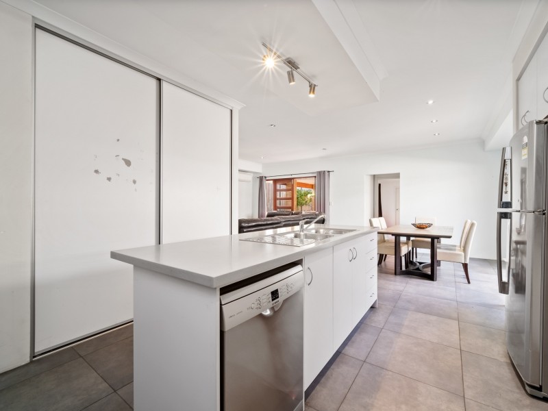 Unit 10/2 Briza Lane, Forrestfield WA 6058