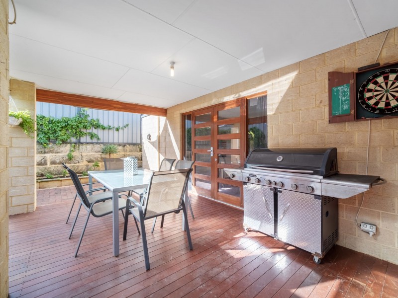 Unit 10/2 Briza Lane, Forrestfield WA 6058