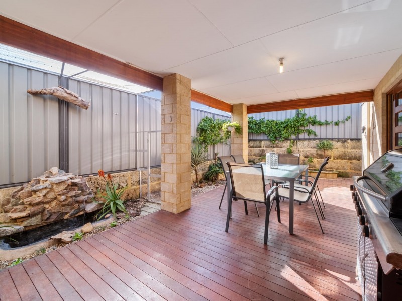 Unit 10/2 Briza Lane, Forrestfield WA 6058