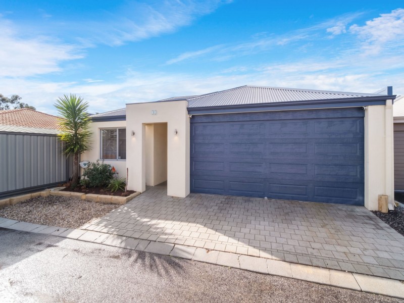 Unit 10/2 Briza Lane, Forrestfield WA 6058