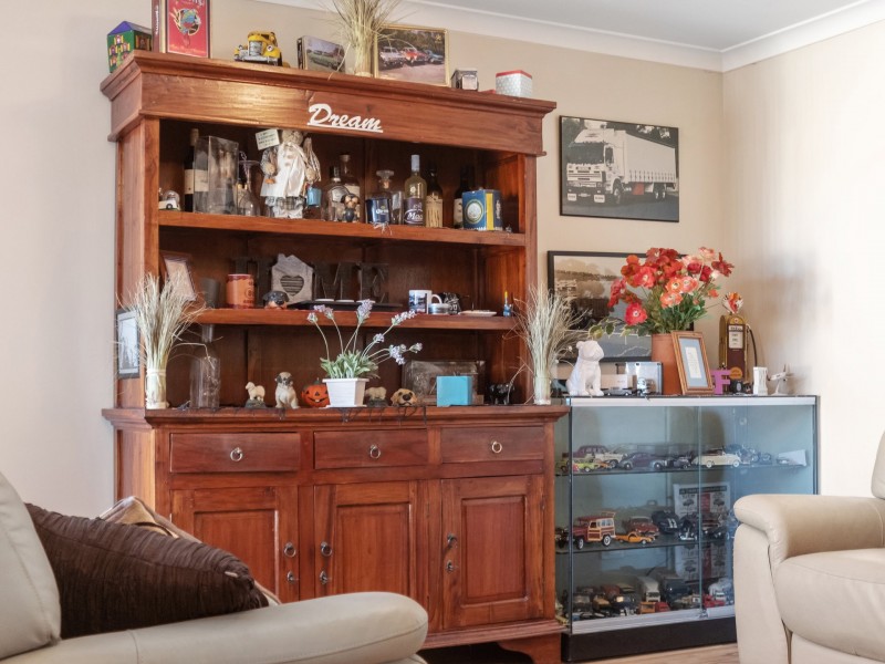 9 Banks Place, High Wycombe WA 6057