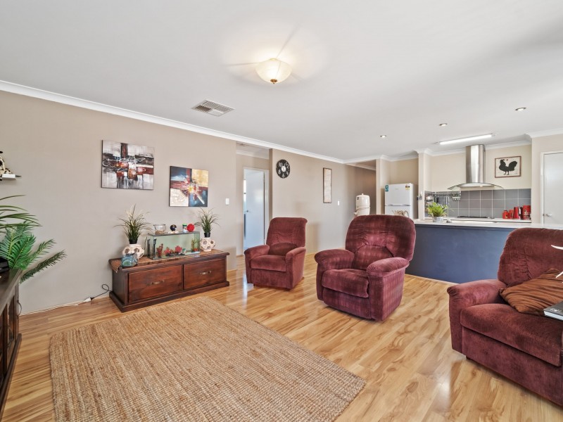 9 Banks Place, High Wycombe WA 6057