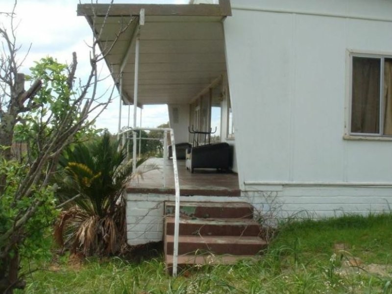 8 Milford Close, Gooseberry Hill WA 6076