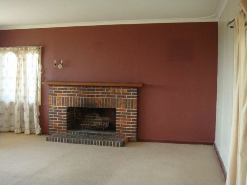 8 Milford Close, Gooseberry Hill WA 6076