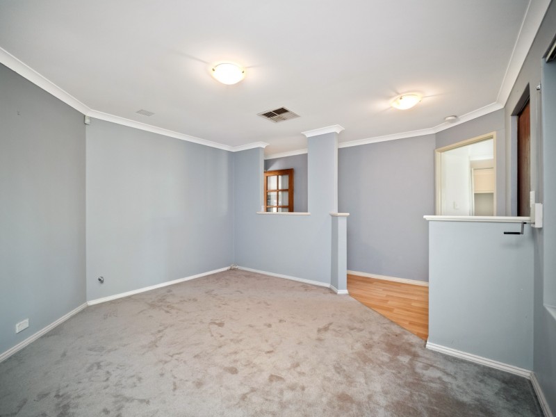 20 Rowell Gardens, High Wycombe WA 6057