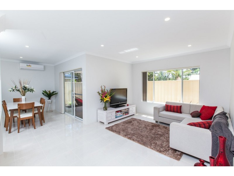 37 Boonooloo Road, Kalamunda WA 6076