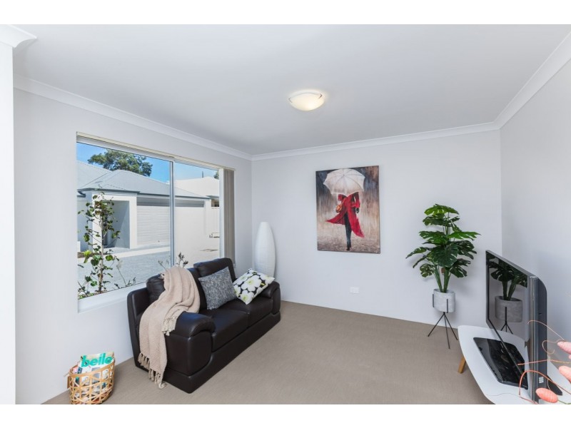 37 Boonooloo Road, Kalamunda WA 6076