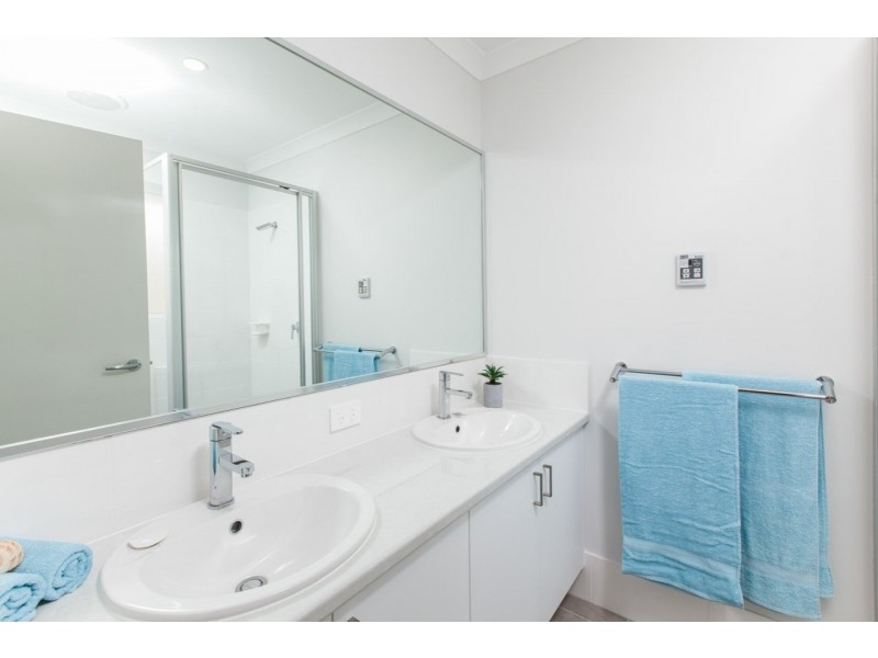 37 Boonooloo Road, Kalamunda WA 6076