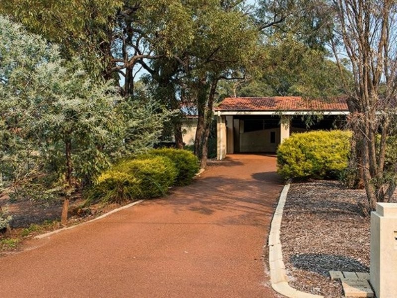 199A Grove Road, Lesmurdie WA 6076