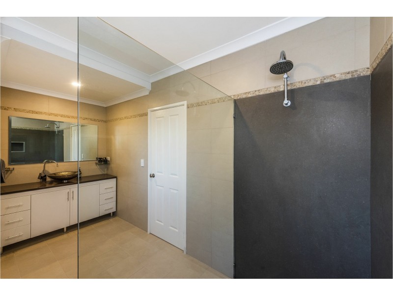 115 John Farrant Drive, Gooseberry Hill WA 6076