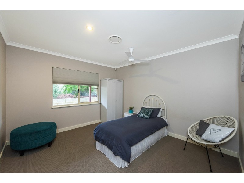 115 John Farrant Drive, Gooseberry Hill WA 6076