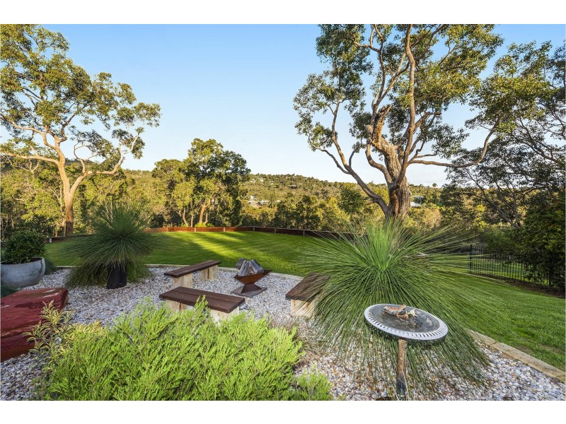 115 John Farrant Drive, Gooseberry Hill WA 6076