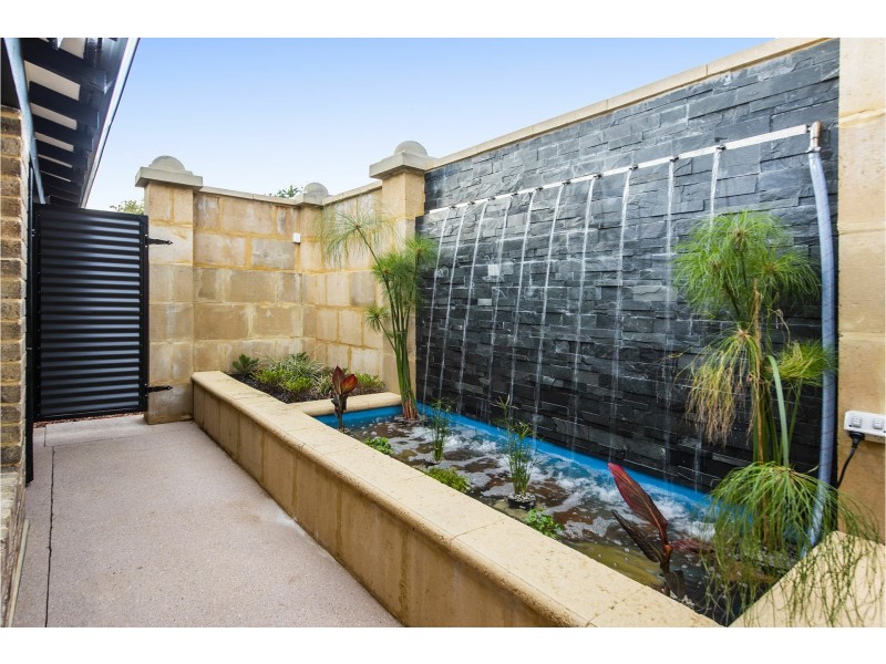 10A Simeon Close, Kalamunda WA 6076