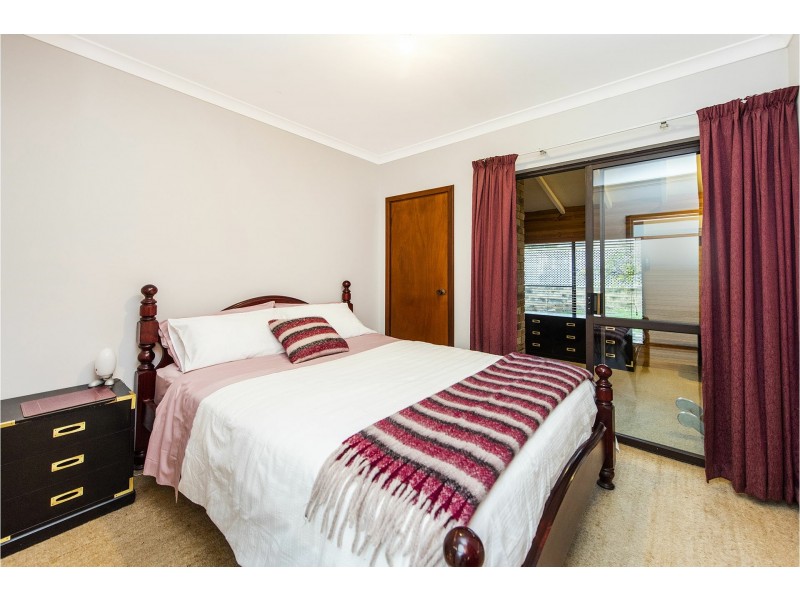 10A Simeon Close, Kalamunda WA 6076