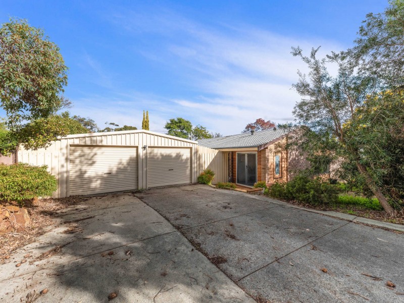 125 Grove Road, Lesmurdie WA 6076