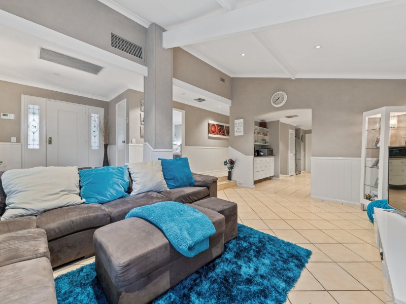 125 Grove Road, Lesmurdie WA 6076