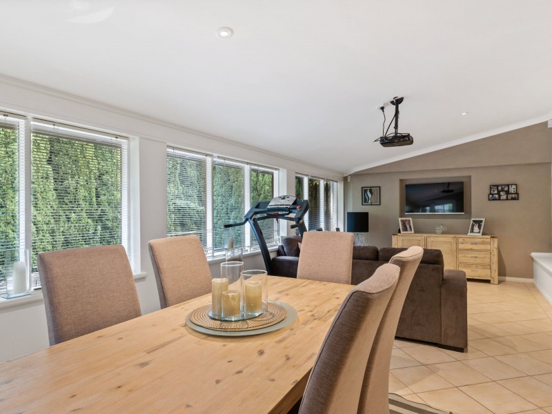 125 Grove Road, Lesmurdie WA 6076