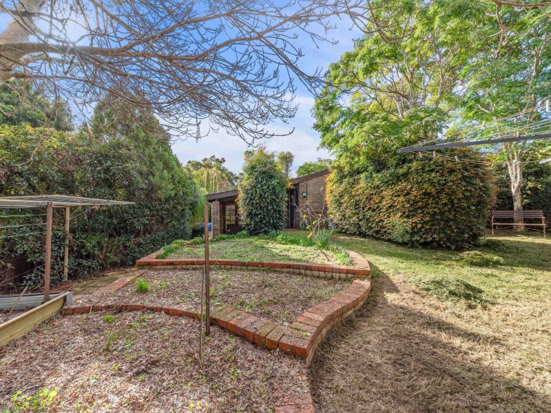 125 Grove Road, Lesmurdie WA 6076