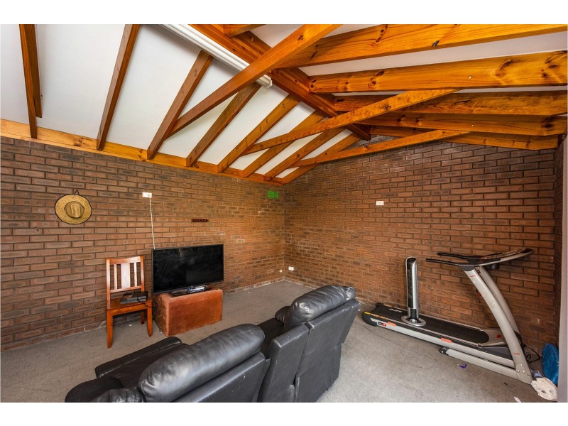 5 Emu Court, High Wycombe WA 6057