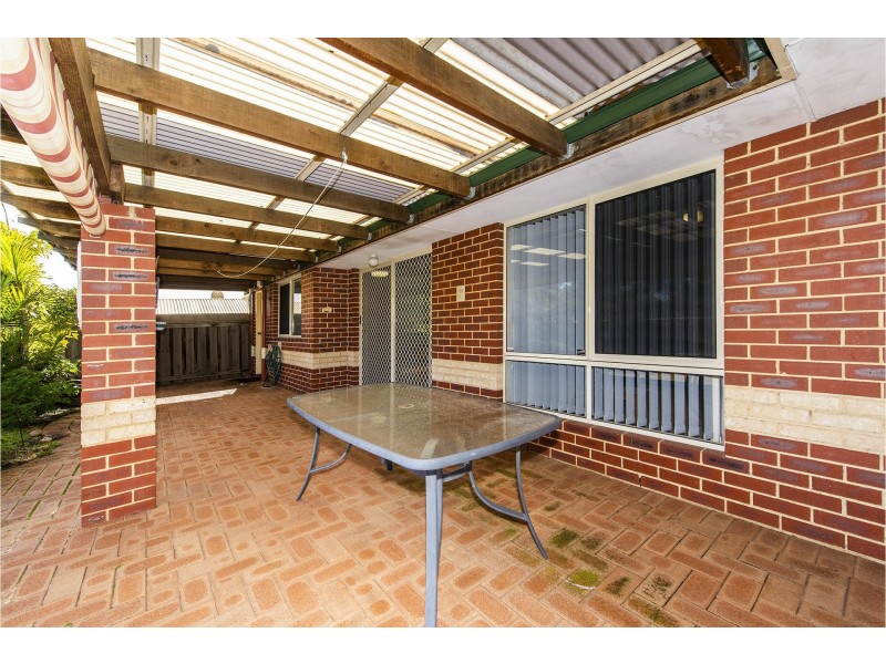 8/12 Heron Place, Maddington WA 6109