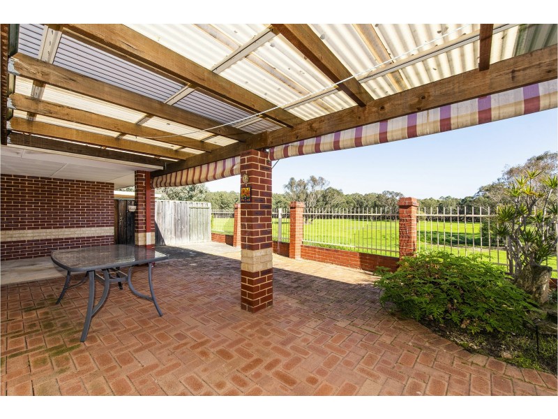 8/12 Heron Place, Maddington WA 6109
