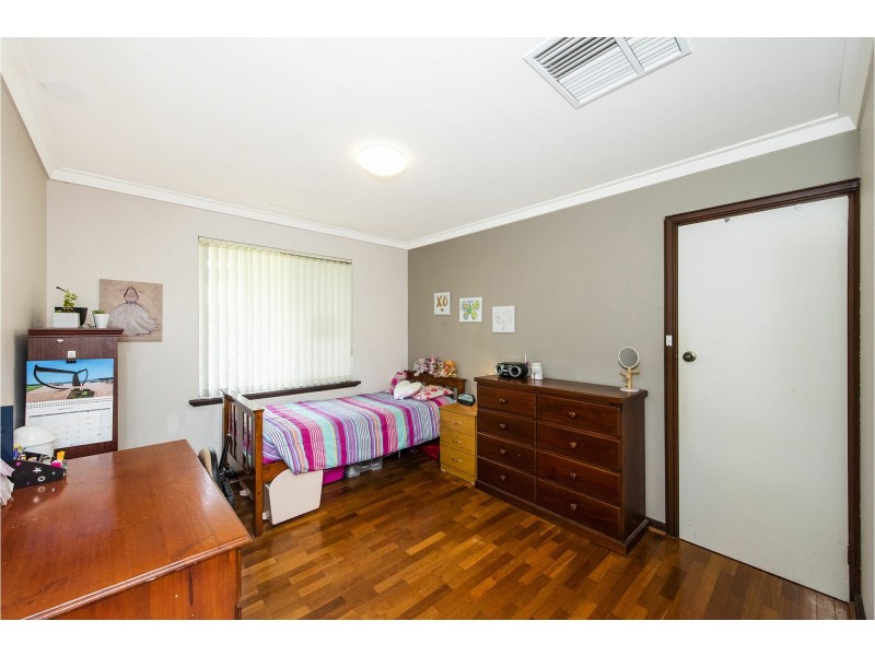 55 Chislehurst Road, Lesmurdie WA 6076