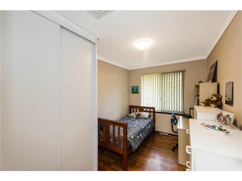 55 Chislehurst Road, Lesmurdie WA 6076