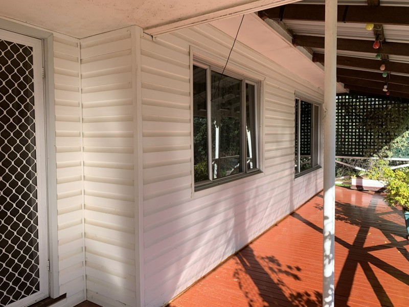 8 Lane Road, Kalamunda WA 6076