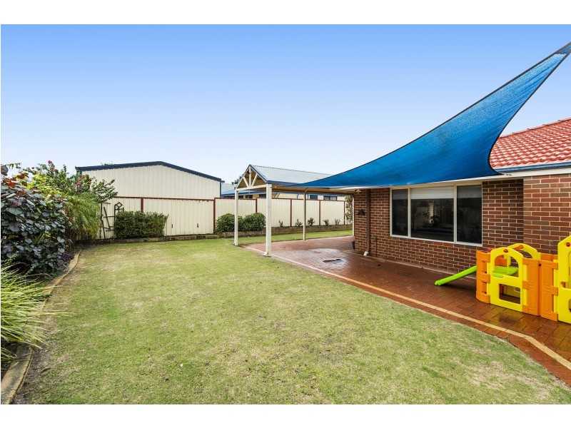 53 Lambertia Crescent, High Wycombe WA 6057