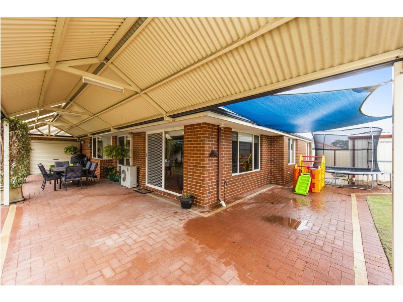 53 Lambertia Crescent, High Wycombe WA 6057