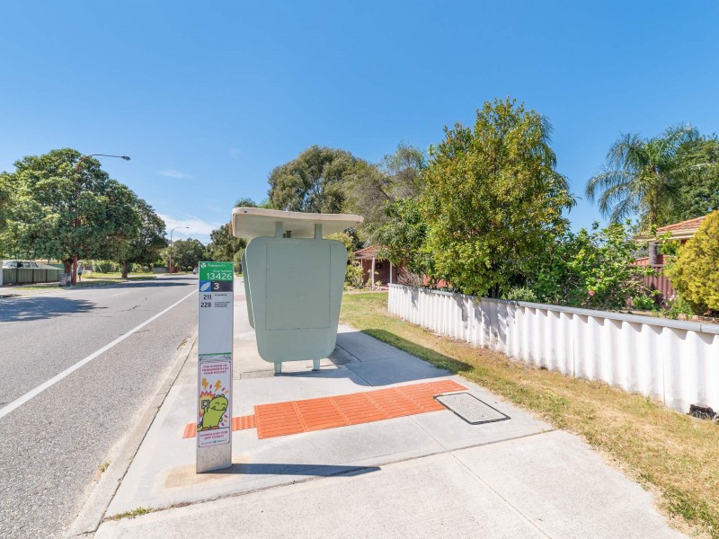 37 Gosnells Road West, Martin WA 6110