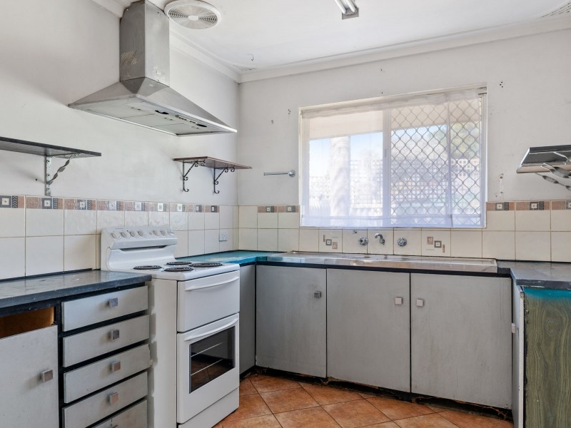 37 Gosnells Road West, Martin WA 6110