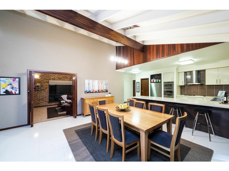 179 Pomeroy Road, Lesmurdie WA 6076