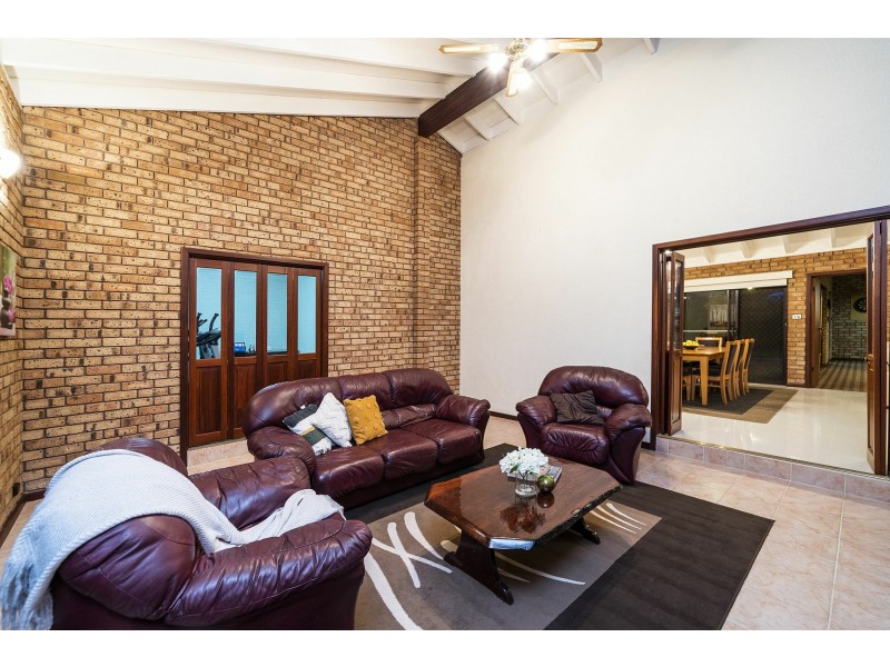 179 Pomeroy Road, Lesmurdie WA 6076