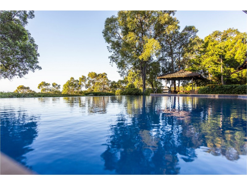 24 Bolt Court, Lesmurdie WA 6076