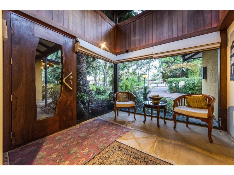 24 Bolt Court, Lesmurdie WA 6076