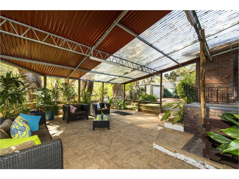 3 Leawood Crescent, Boya WA 6056