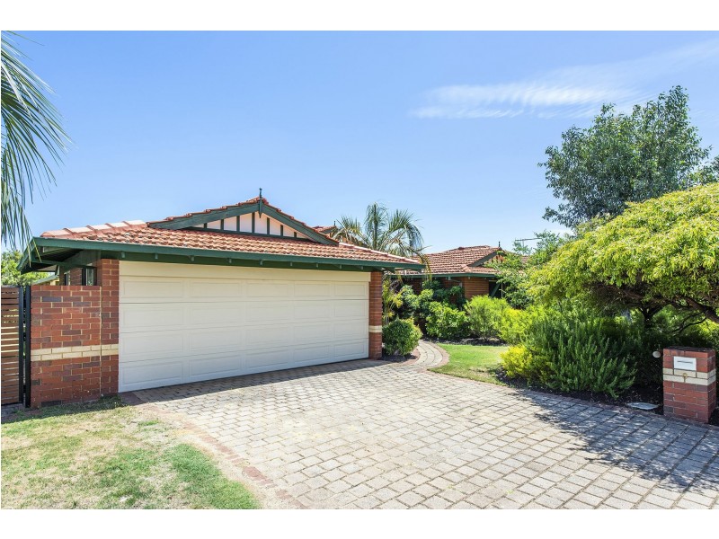 9 Tungsten Court, Forrestfield WA 6058