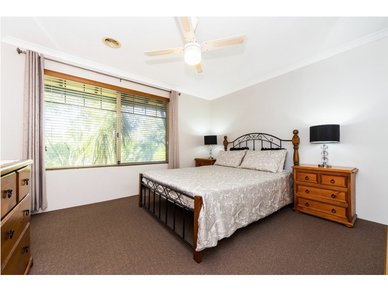 9 Tungsten Court, Forrestfield WA 6058