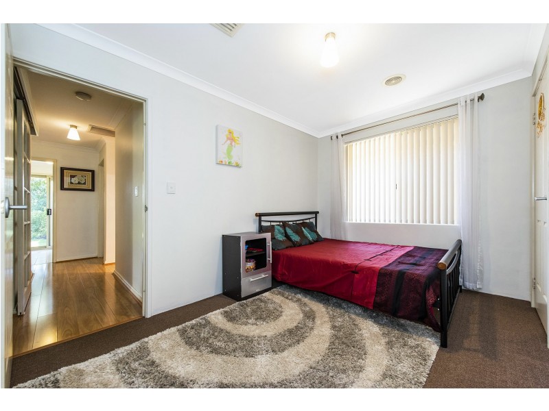 9 Tungsten Court, Forrestfield WA 6058