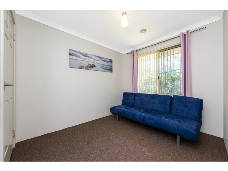 9 Tungsten Court, Forrestfield WA 6058