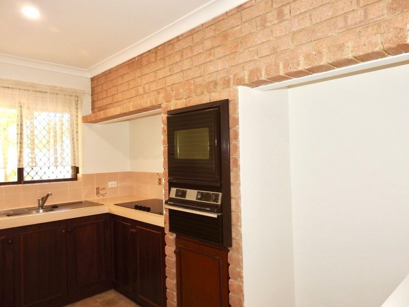 1/41 Cantua Way, Forrestfield WA 6058