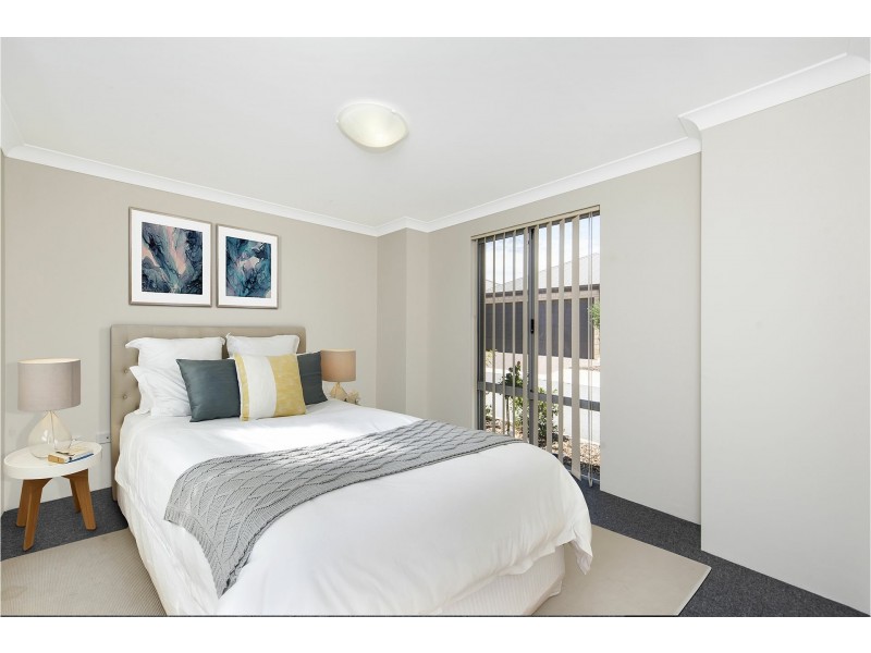 12/26 Mangosteen Drive, Forrestfield WA 6058