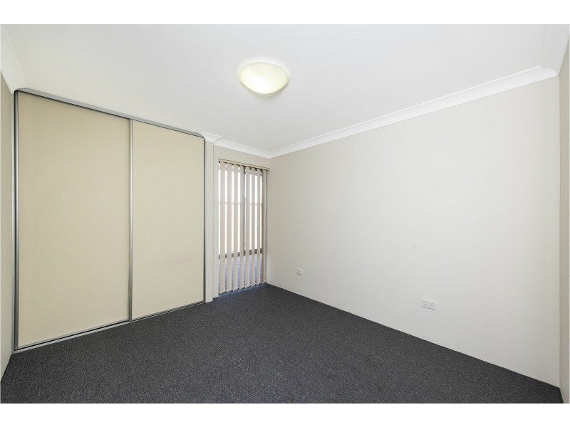 12/26 Mangosteen Drive, Forrestfield WA 6058