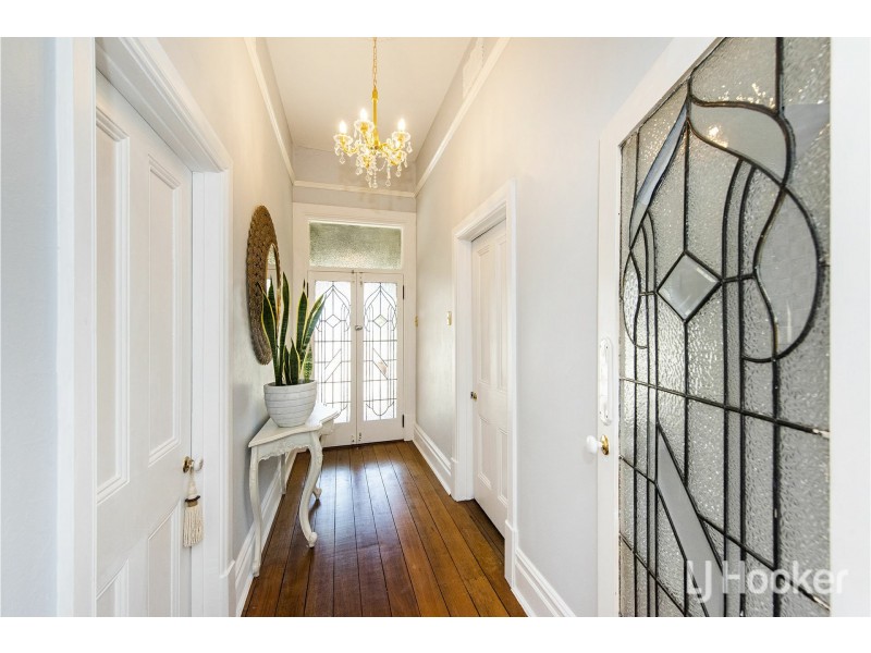 85 Guildford Road, Bassendean WA 6054