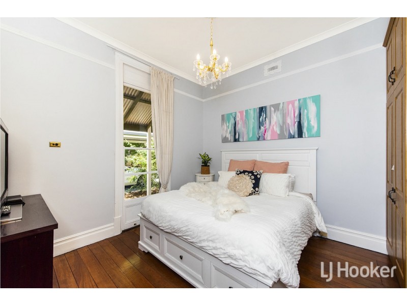 85 Guildford Road, Bassendean WA 6054