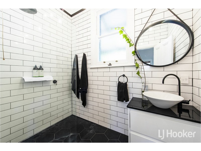 85 Guildford Road, Bassendean WA 6054