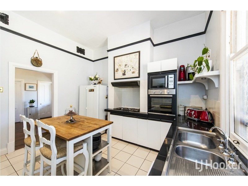 85 Guildford Road, Bassendean WA 6054