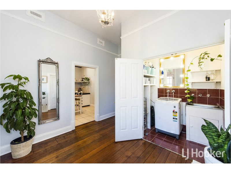 85 Guildford Road, Bassendean WA 6054